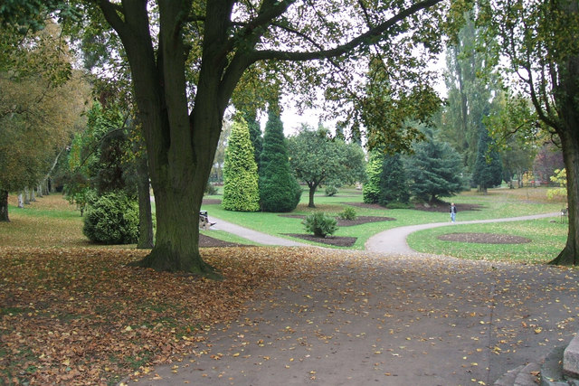 Miners Welfare Park, Bedworth © Copyright Niki Walton and licensed for reuse under this Creative Commons Licence http://www.geograph.org.uk/photo/583135