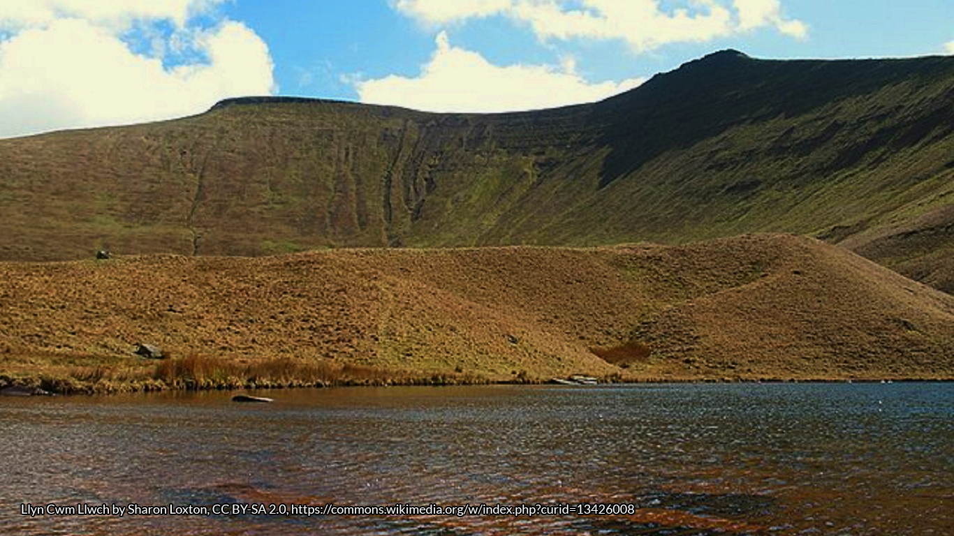 Welsh Lake Legends and Folklore:  Llyn Cwm Llwch and the Door of the Tylwyth Teg