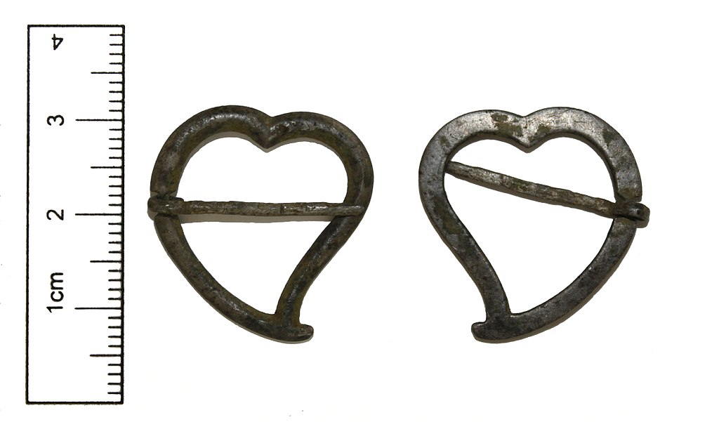 Medieval heart-shaped brooch (Witch’s Heart) By The Portable Antiquities Scheme/ The Trustees of the British Museum, CC BY-SA 2.0 https://commons.wikimedia.org/w/index.php?curid=55746832